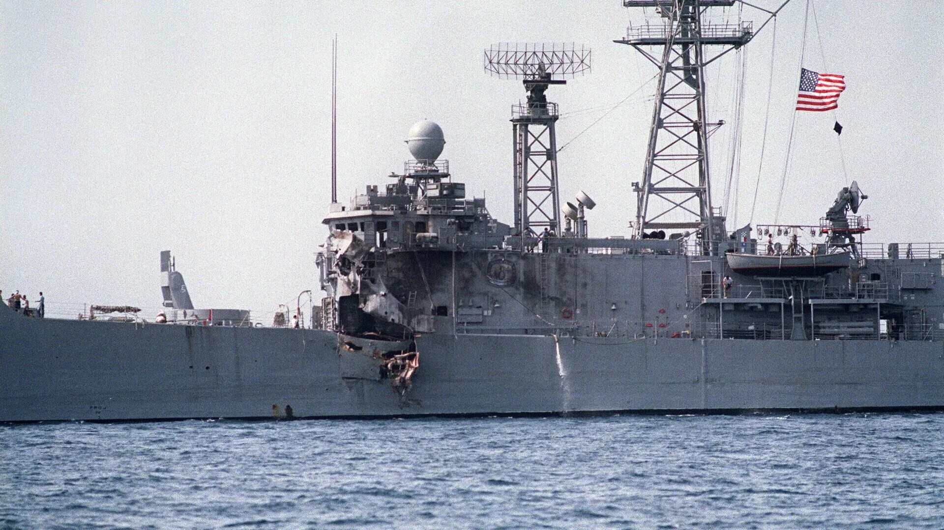 Uss stark. Фрегат Старк 1987. Фрегата USS Stark. USS Stark (FFG-31). Американский Фрегат "Старк".
