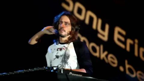 Bob hold on