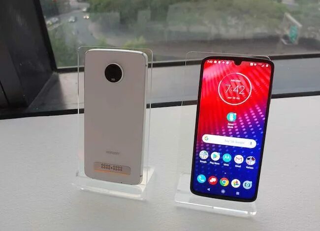 Motorola Moto z4. Моторола z4 Force. Verizon Moto z4. Моторола z4 телефон.