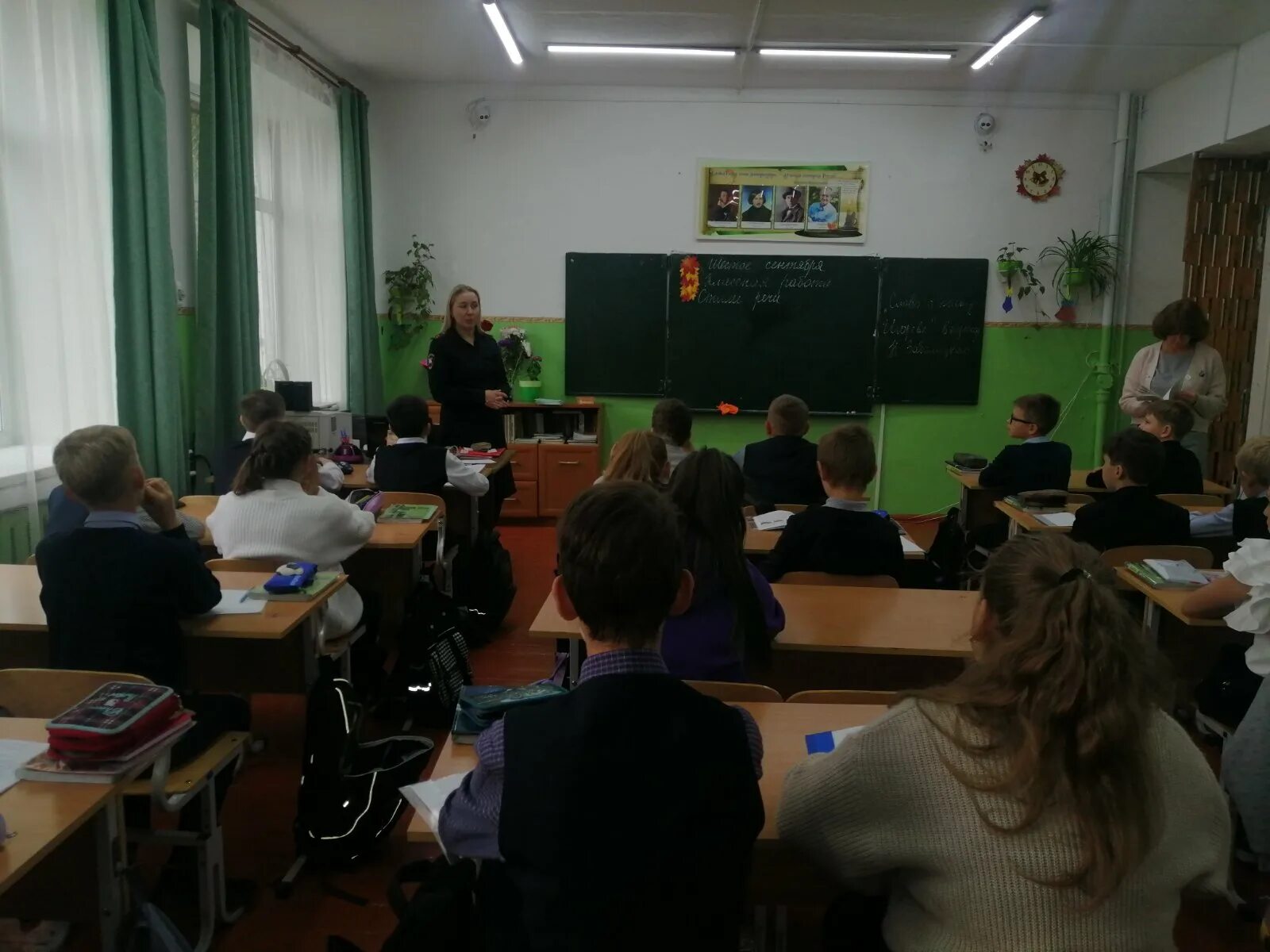 город нижнеудинск 9 школу. школа 9. школа №9 г. школа номер 9 город нижнеудинск. школа номер 10 город нижнеудинск.