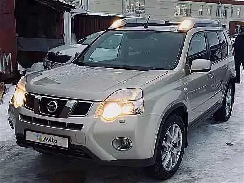 Белый кроссовер. Двс. Nissan juke 2012. Ниссан мурано весь черный. Nissan juke 2020.