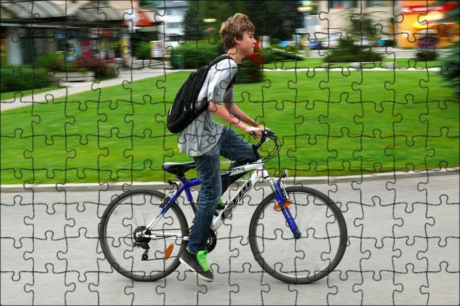 Велосипед для мальчика 14 лет. Подросток на велосипеде. Мальчишки на велосипедах. Мальчик на велосипеде. Кататься на велосипеде.