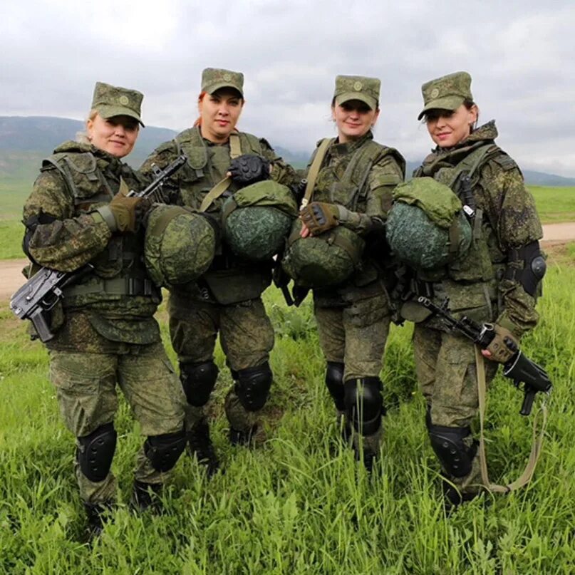 Разведка сухопутных войск. Солдат Российской армии. Спецназ сухопутных войск. Сухопутный спецназ. Ограниченная группа военных