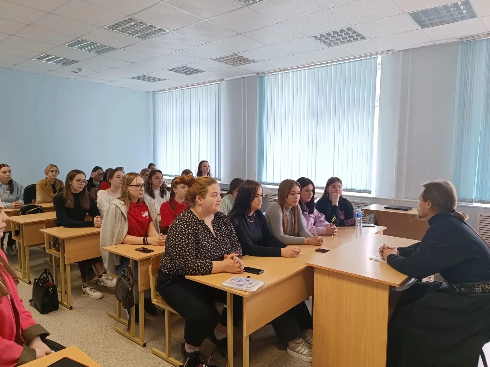 Вологодский колледж сервиса вологда. Педагогический класс в вологодской области. педагогический колледж. учащийся колледжа. мероприятия техникум.