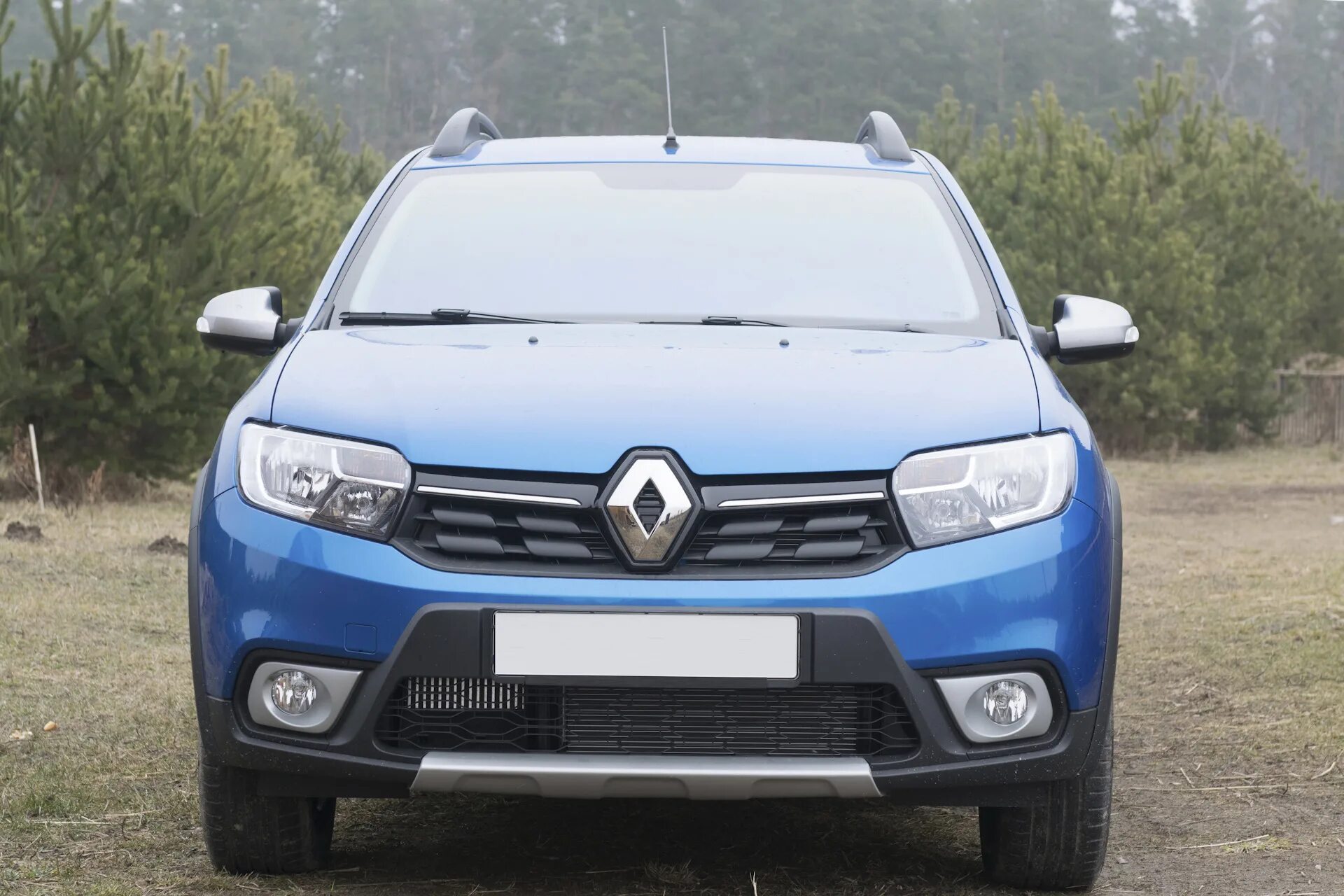 Бампер renault sandero stepway. Бампер Рено Логан степвей. Бампер Рено Сандеро степвей 2017. Передний бампер Рено Логан степвей. Бампер Рено Логан степвей 2021.