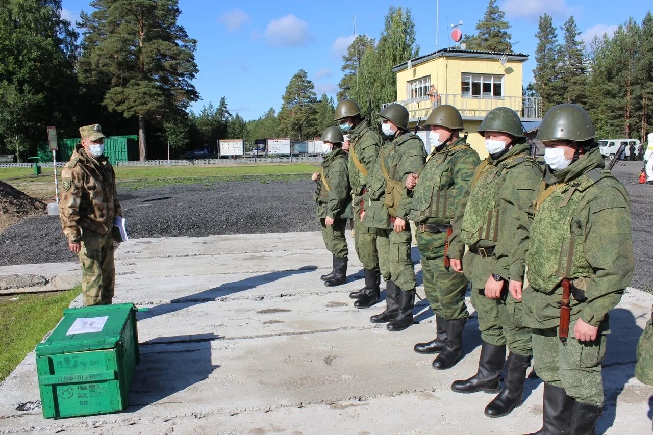 В карелии армейский. Командно-штабные мобилизационные учения. Мобилизационный пункт. Карелия служба в армии. Карелия военные сборы 2012.