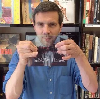 Выбрать книгу по обложке