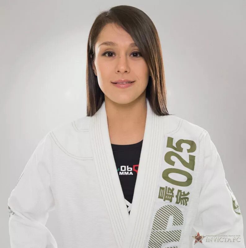 Alexa grasso. Алекса Грассо. Грассо боец. Алессо Грассо. Алекса Грассо / Alexa grasso.