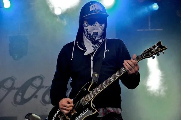 Charlie scene. Hollywood undead чарли. Charlie scene. Hollywood undead чарли син. Чарли син.