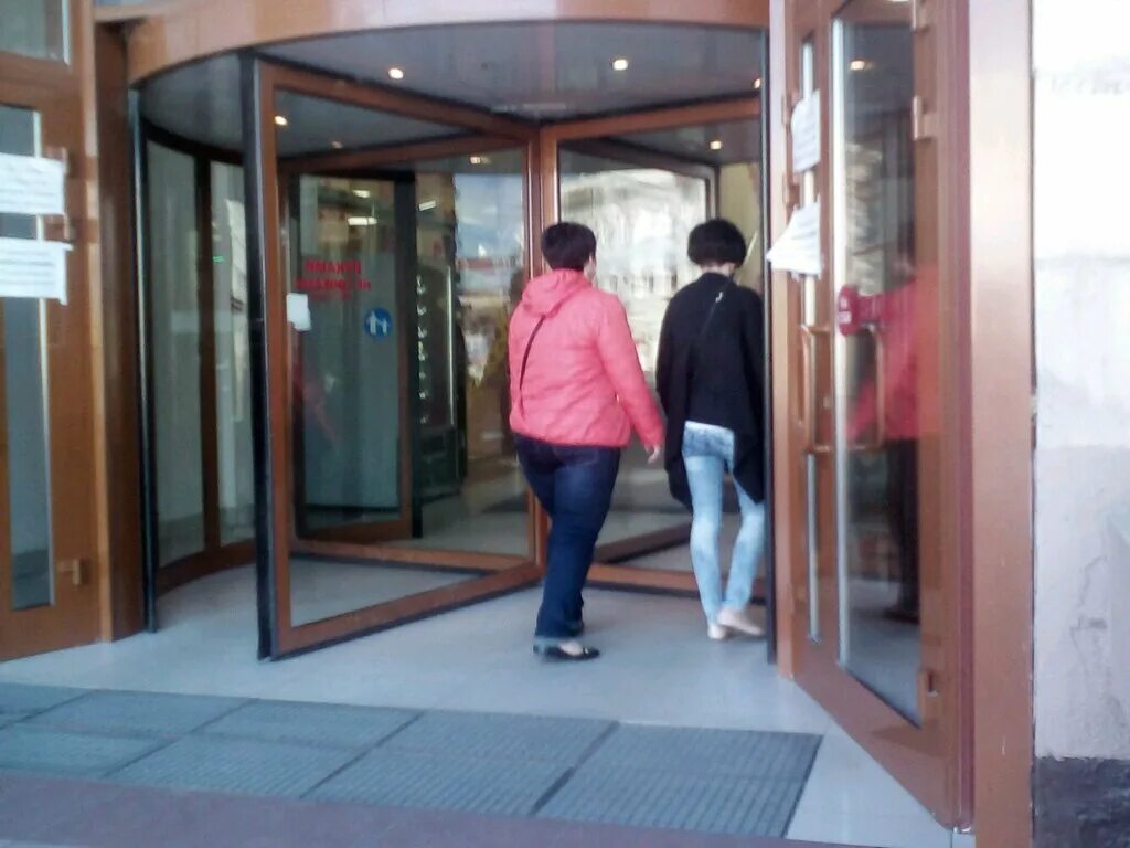 шевченко 123б. шахты пр победа революции 118. универмаг шахты. шахты ростовская область центр. победа революции 118 г шахты.