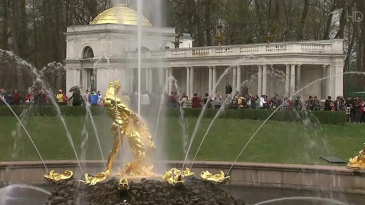 Расписание фонтанов в петергофе. Фаворитный фонтан в петергофе. петергоф фонтаны 2025. петергоф фонтаны зимой. фонтан утки в петергофе.