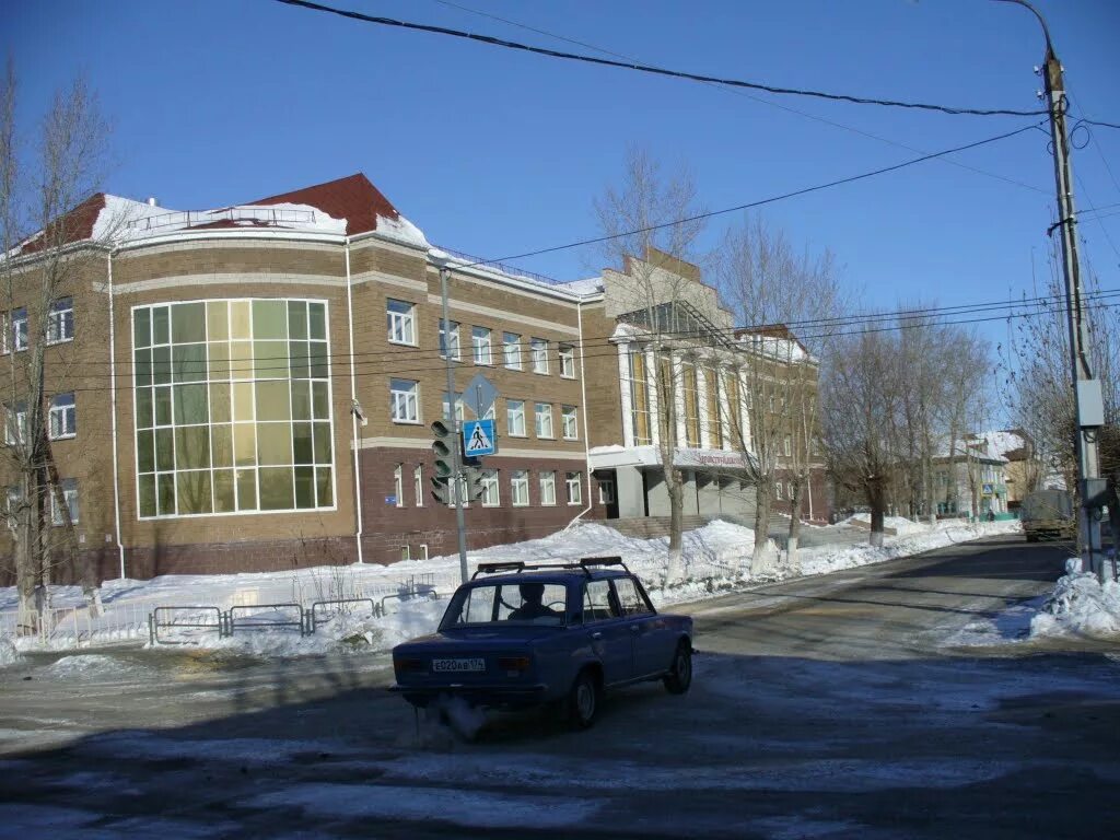 Городской мемориальный комплекс в еманжелинске. Еманжелинск города челябинской. Еманжелинск челябинская обл. Еманжелинск города челябинской. Еманжелинск челябинская область.
