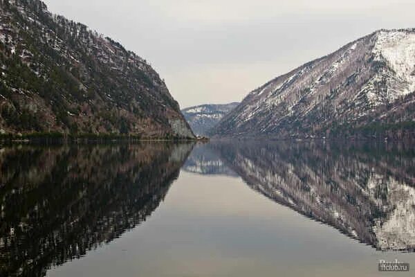 Саяно-Шушенское водохранилище. Саяно Шушенское водохранилище Республика Тыва. Саяно Шушенский заповедник водохранилище. Залив Пушкина Саяно Шушенское водохранилище. Реки саяно шушенского водохранилища