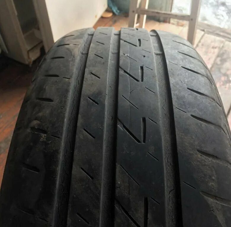 Бриджстоун туранза ер300 215/50r17. Bridgestone re070. Bridgestone potenza adrenalin re002 r17. 75 14. Bridgestone blizzak ws90.