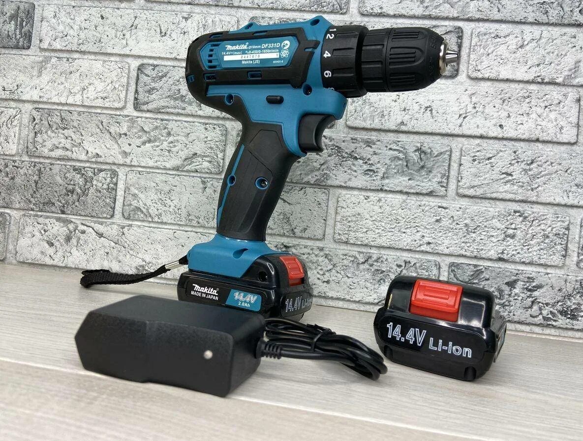 Рейтинг шуруповертов для дома цена качество. Шуруповерт Makita 14v. Макита шуруповерт аккумуляторный 18 вольт. Шуруповерт Makita 14v ударный. Шуруповёрт Makita 14.4v.