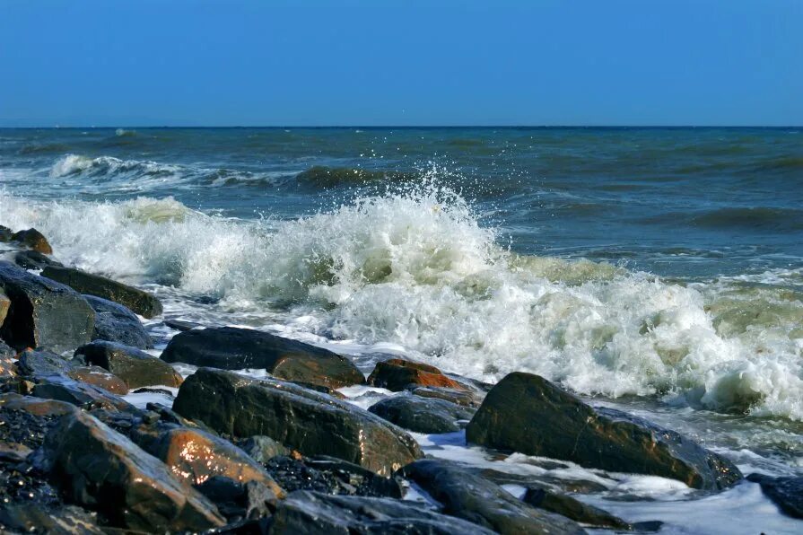 девятый вал приморский край. шторм 9 вал. девятый вал высота волны. погода девятый вал приморский. погода девятый вал приморский.