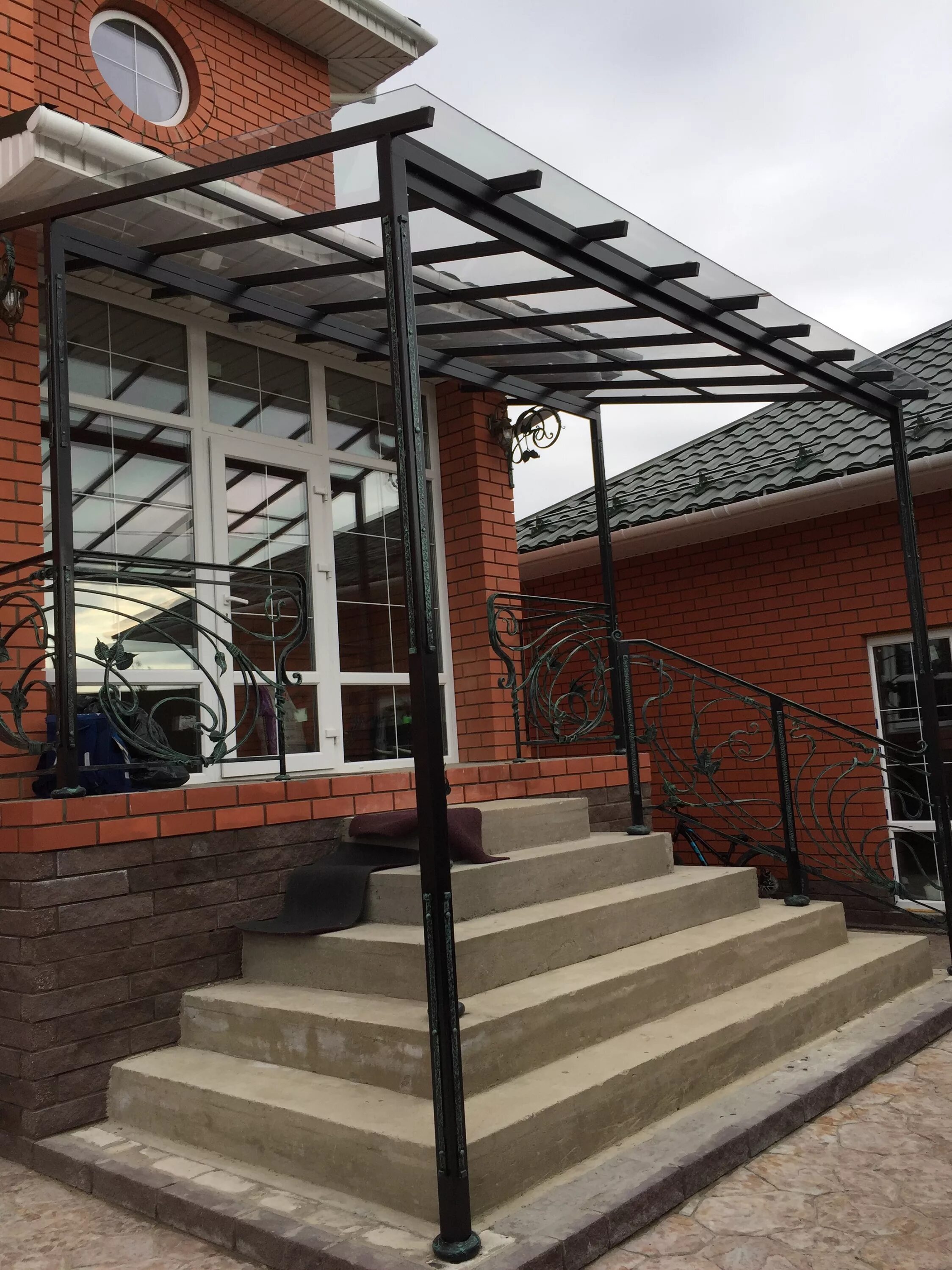 навес входной группы