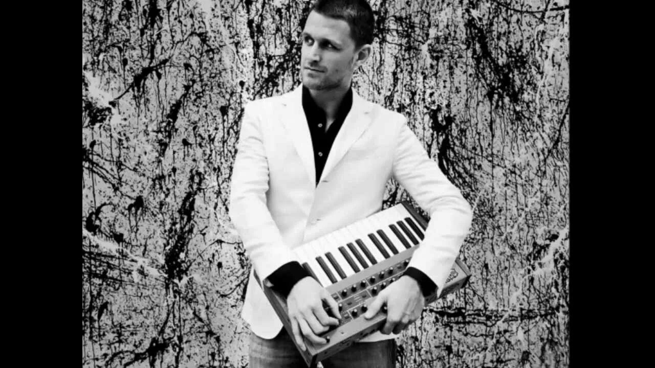 Basto again and again. Dj basto. basto again and again клип. basto композитор.