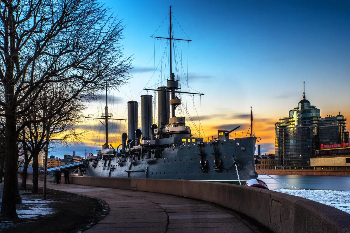 Аврора корабль санкт-петербург. Музей крейсер аврора в санкт-петербурге. Часы работы авроры в санкт петербурге. Крейсер аврора в санкт-петербурге экскурсия. Часы работы авроры в санкт петербурге.