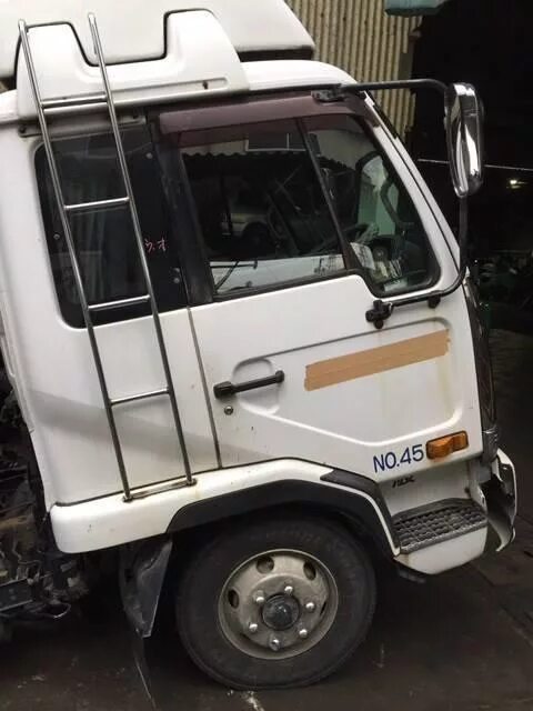 Кабина nissan diesel condor ud. Кабина ниссан дизель. Кабина ниссан дизель. Кабина ниссан дизель. Кабина на ниссан ванетте грузовой sk22ln.