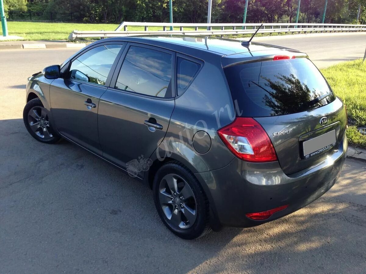 2011 11 KIA CEED 1.6 3 5 DOOR HATCHBACK SILVER 80000 MILES 1 OWNER FROM NEW FULL