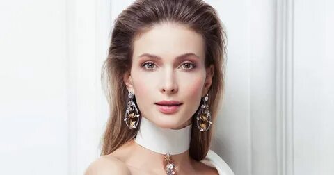 Ресейлік әйелді желіде жыныстық қатынасқа түсуге үгіттеп жатыр.