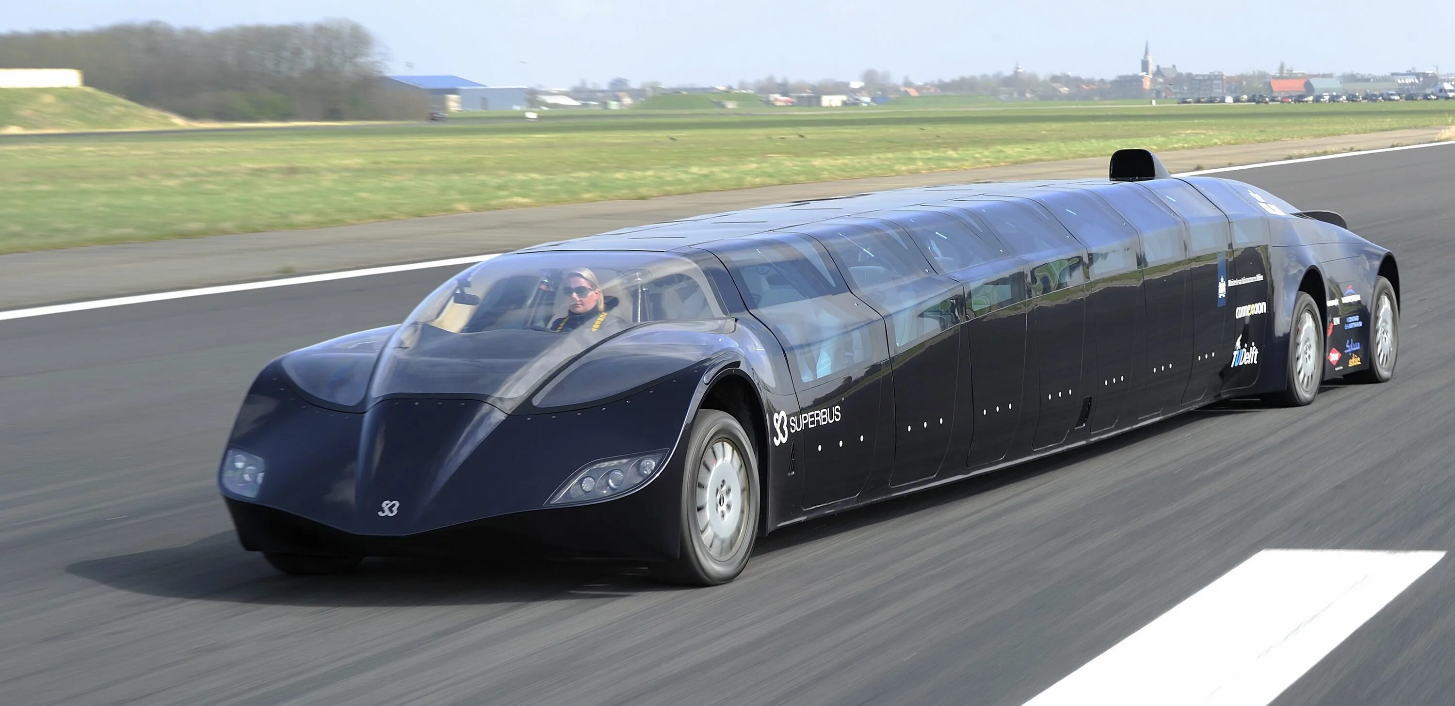 Автобус Wubbo Superbus (ОАЭ). Лимузин Джей Орберг.. Лимузин Бугатти. Мазерати лимузин. Большие длинные машины