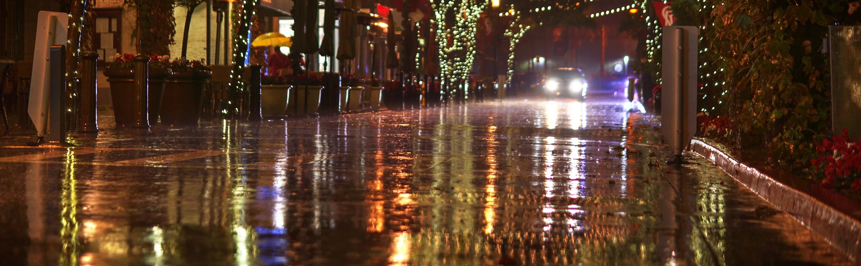 Дождь ночью. Дождь ночь китай. It rained in evening. Осень город дождь. Дождливая ночь.