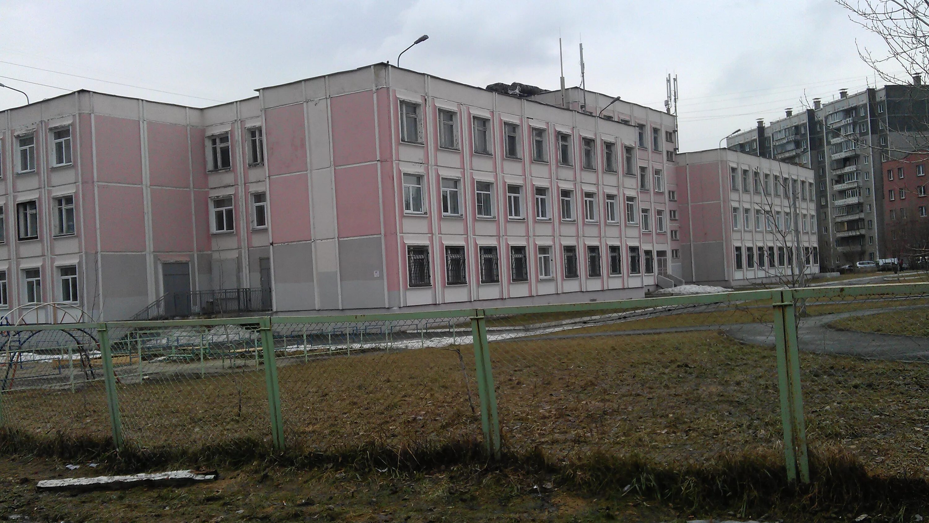 школа 39 челябинск марченко. гимназия 19 челябинск. школа 151 челябинск. школы челябинска фото. школы челябинска фото.