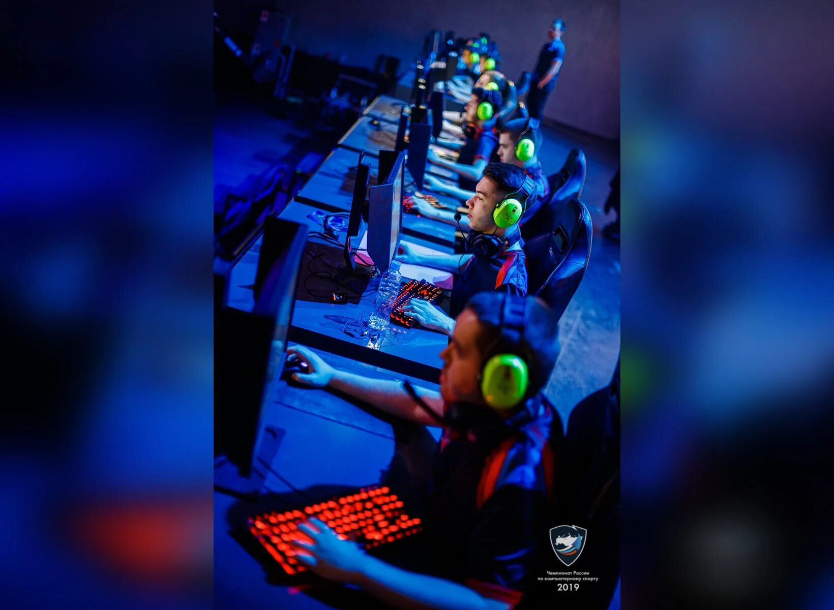 Киберспорт в какие игры играют. Виды киберспорта. увлечение киберспортом.