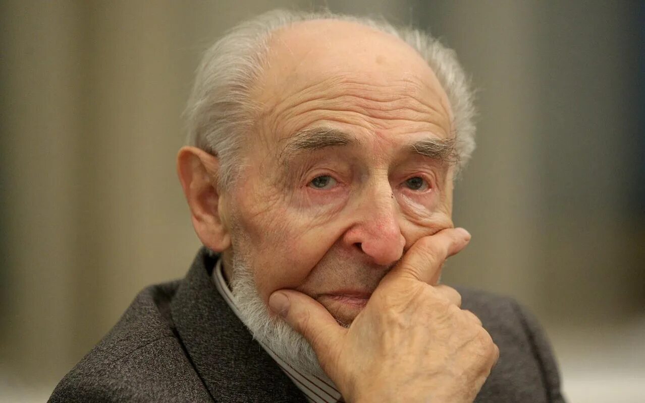 Режиссер-мультипликатор леонид шварцман. Режиссер мультипликатор. Шварцман леонид мультипликатор. Израиль аронович шварцман. Юрий норштейн мультфильмы.