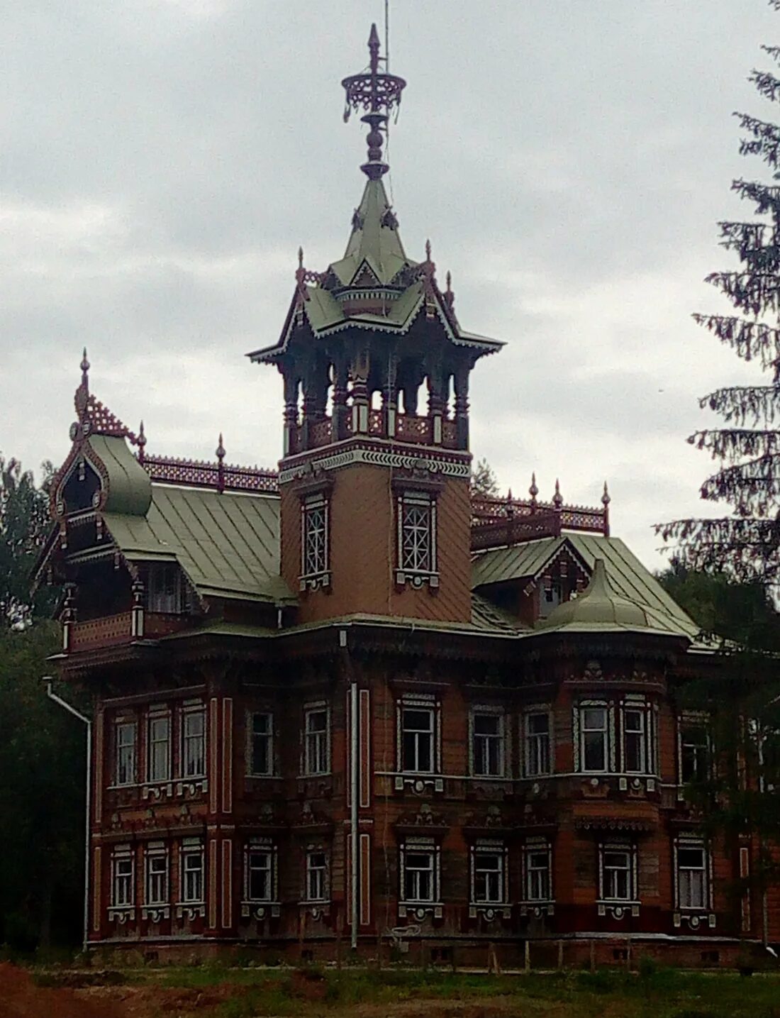 терем в асташово в костромской области. асташово лесной терем. терем мартьяна сазонова асташово кострома. лесной терем асташово в костромской области. асташово лесной терем.
