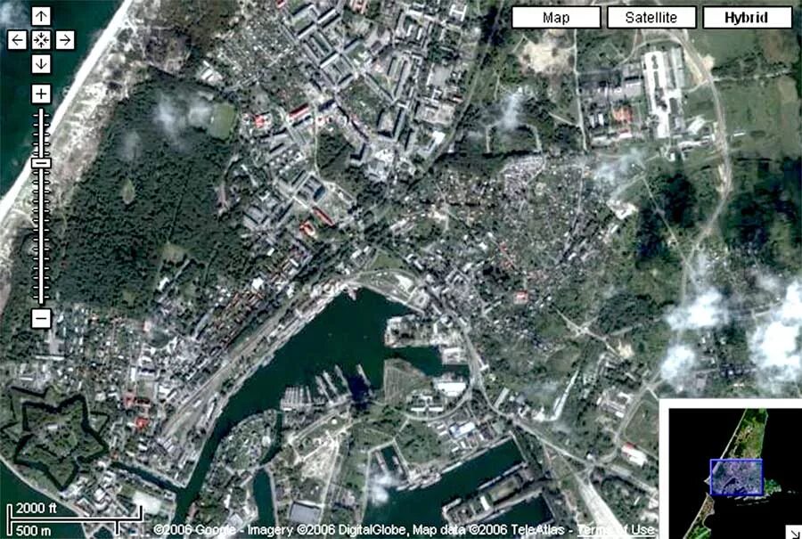 Калининград со спутника в реальном времени. Калининград вид со спутника. Гугл калининград. Карта калининграда и калининградской области со спутника. Куршская коса со спутника.