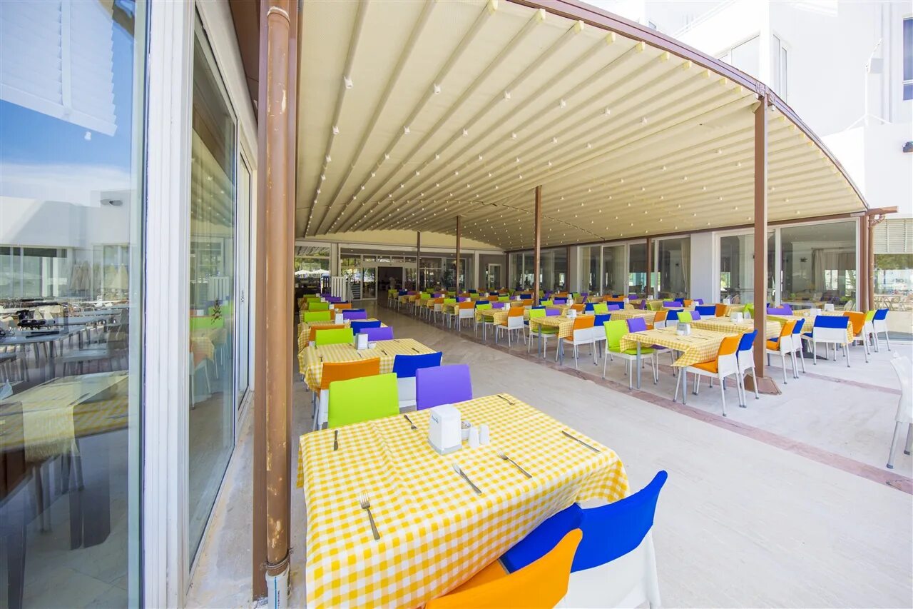 Comfort beach resort. Fun&amp;sun family comfort beach (ex. avantgarde comfort) 5*. avantgarde hotel comfort кемер. fun sun family club кемер. fun sun family comfort beach территория.