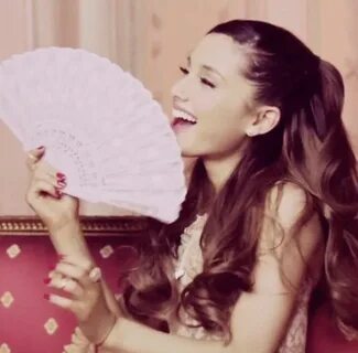 Ariana grande friends