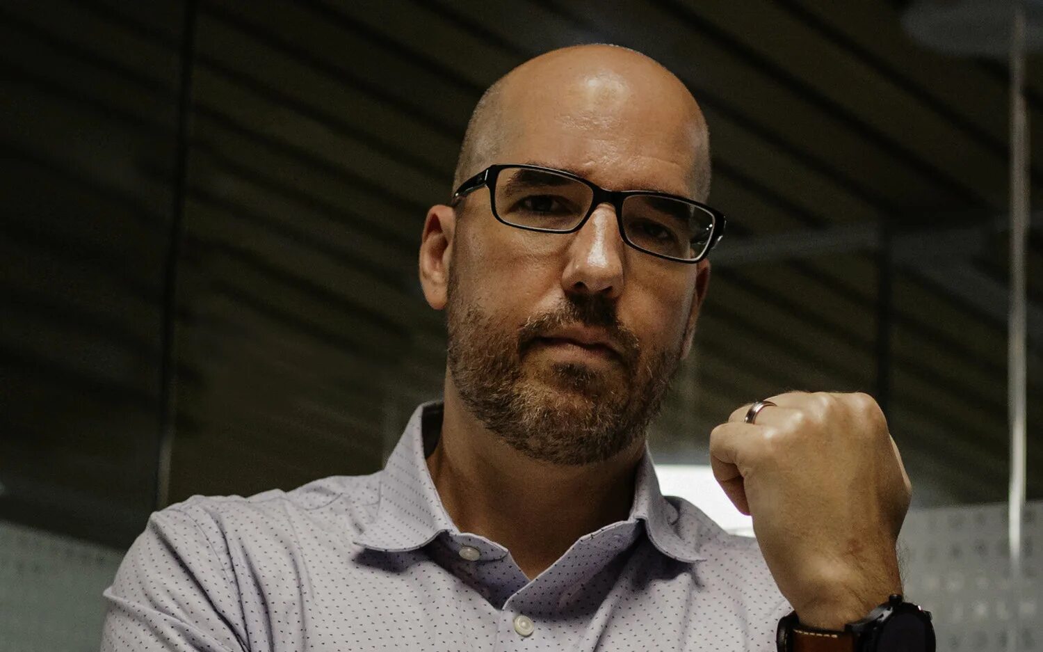 Райли сейгер книги. Окишева. Райли сейгер. Последние девушки книга райли сейгер. Райли сейгер последние девушки.