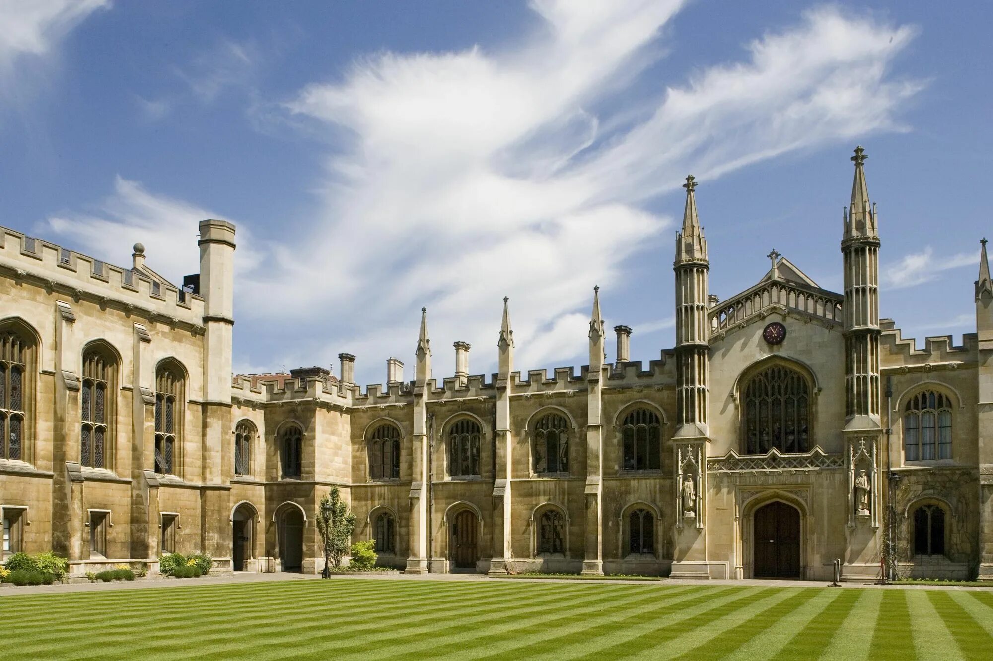 Кембридж университет. Corpus Christi College Oxford. Кэмбридж Пембрук-колледж. Cambridge University Ташкент.