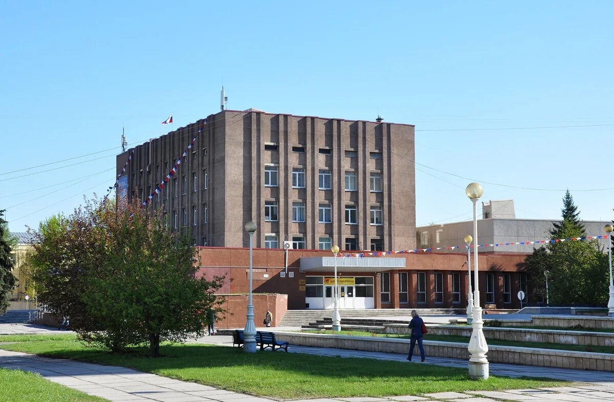 Красный путь 9 концертный зал рцсо. Концертный зал рцсо омск. Филармония концертный зал омск зал. Фойе регионального центра по связям с общественностью омск. Красный путь 9 концертный зал рцсо.