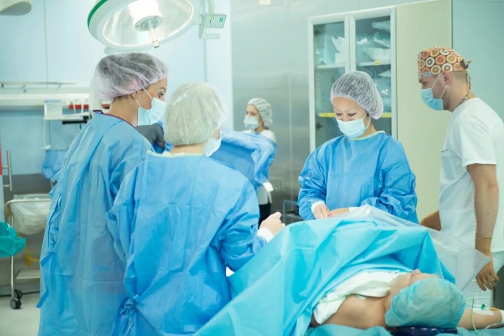 Акушерство и гинекология. Акушерство рк. Акушерство рк. Женщина акушер. Акушерство рк.