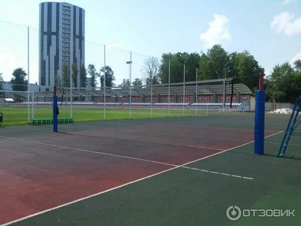 Спортивный комплекс торпедо. Стадион Торпедо Мытищи. Стадион Торпедо Орехово-Зуево. Теннисный корт Мытищи Торпедо. Стадион торпеда в Мытищах.