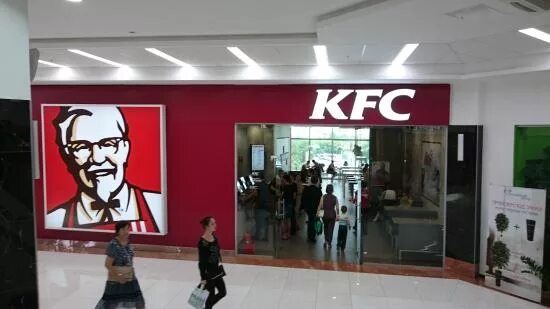 Kfc тюмень. Ростикс тюмень. киэфси тюмень. ресторан kfc в тюмени.