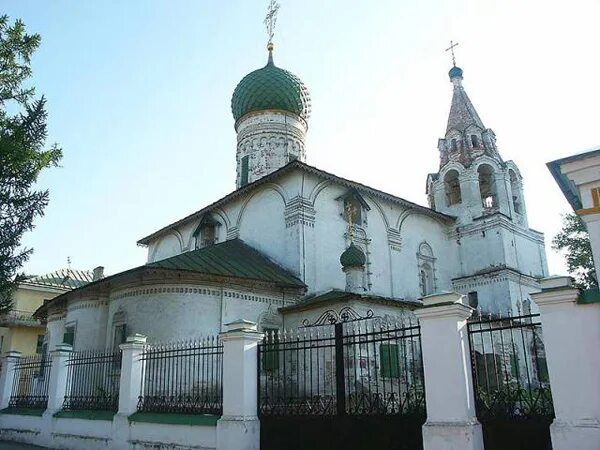 Где находится храм дмитрия солунского. 30. церковь дмитрия солунского, 1462 г. с колокольней, xvii в.. серпуховский кремль,церковь дмитрия солунского фото. церковь дмитрия солунского и ворота. собор дмитрия солунского где находится.