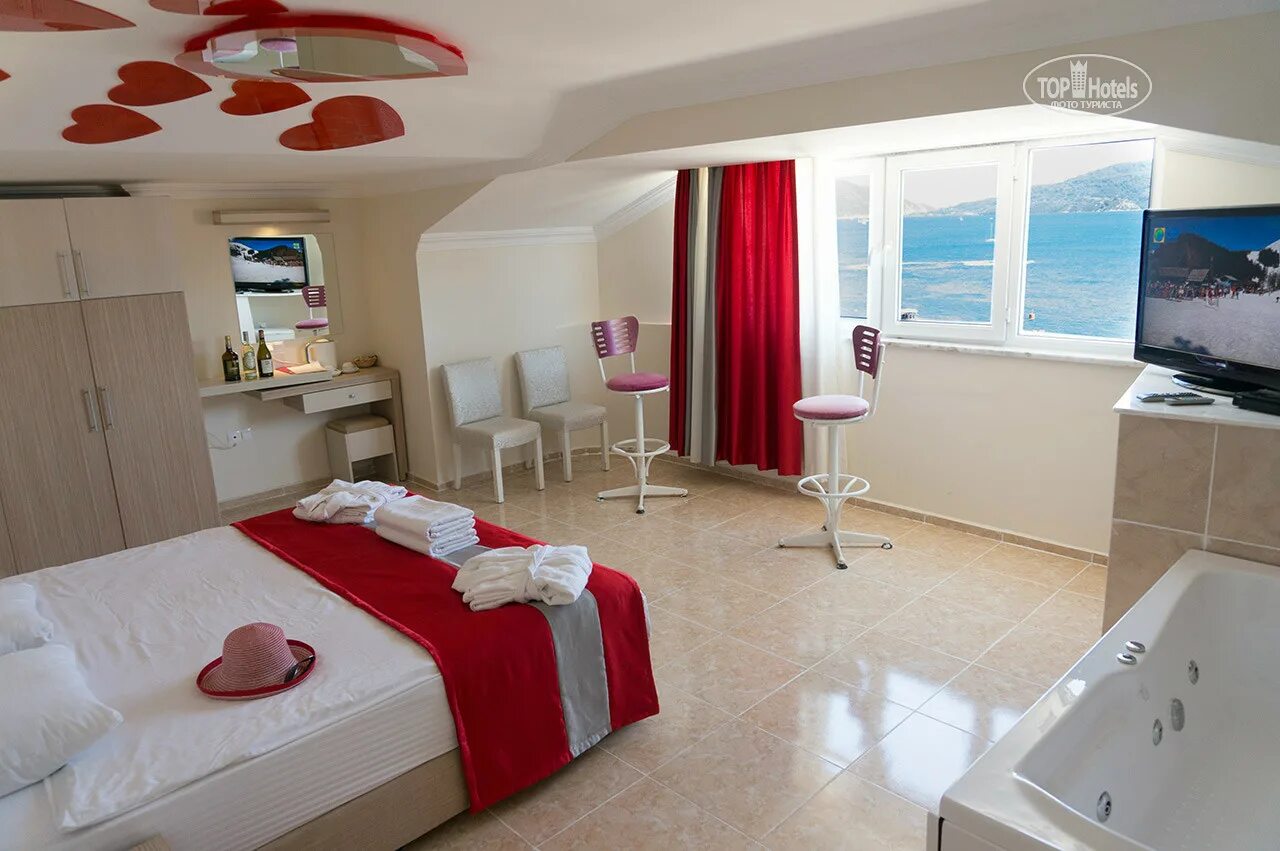 Отель amore. Dora Beach Hotel Мармарис, Турция. Dora Beach Hotel 4. Отель Аморе Фэмили Турция.