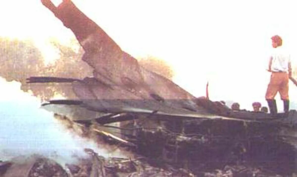 Авиакатастрофа над дели в 1996. Авиакатастрофа над дели в 1996. Douglas dc-8 катастрофа в джидде. Столкновение ил 76 и боинг 747. Чархи дадри.