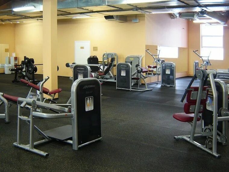 Fitness house тула. Бассейн fitness house ульяновск. Фитнес хаус санкт-петербург новое девяткино. Фитнес хаус лахтинский 85. Fitness house заречная ул 15 корп 1.