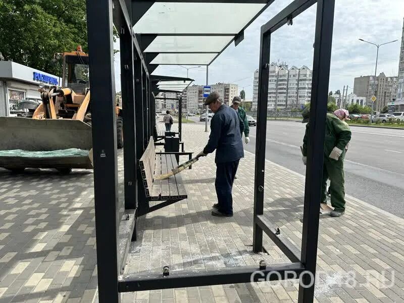 Стеклянная остановка. Остановка. Остановка в городе. Пр Победы остановка. Остановиться в липецке