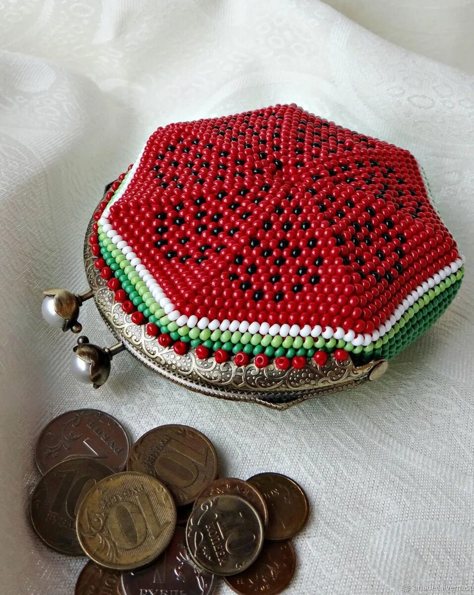 Кошелек из бусин