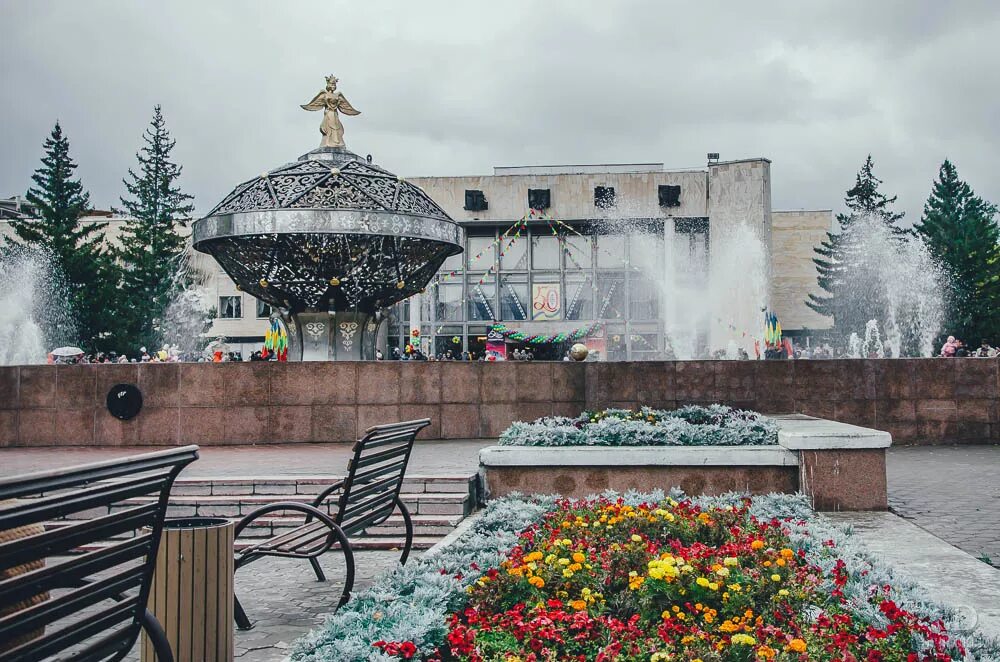 Степногорск казахстан фото. Город степногорск в казахстане. Город степногорск. Степногорск вокзал. Степногорск казахстан население.