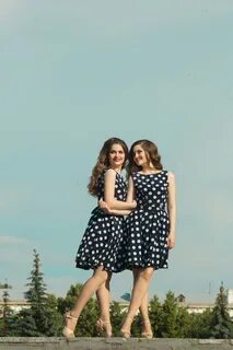 Beautiful sisters 2