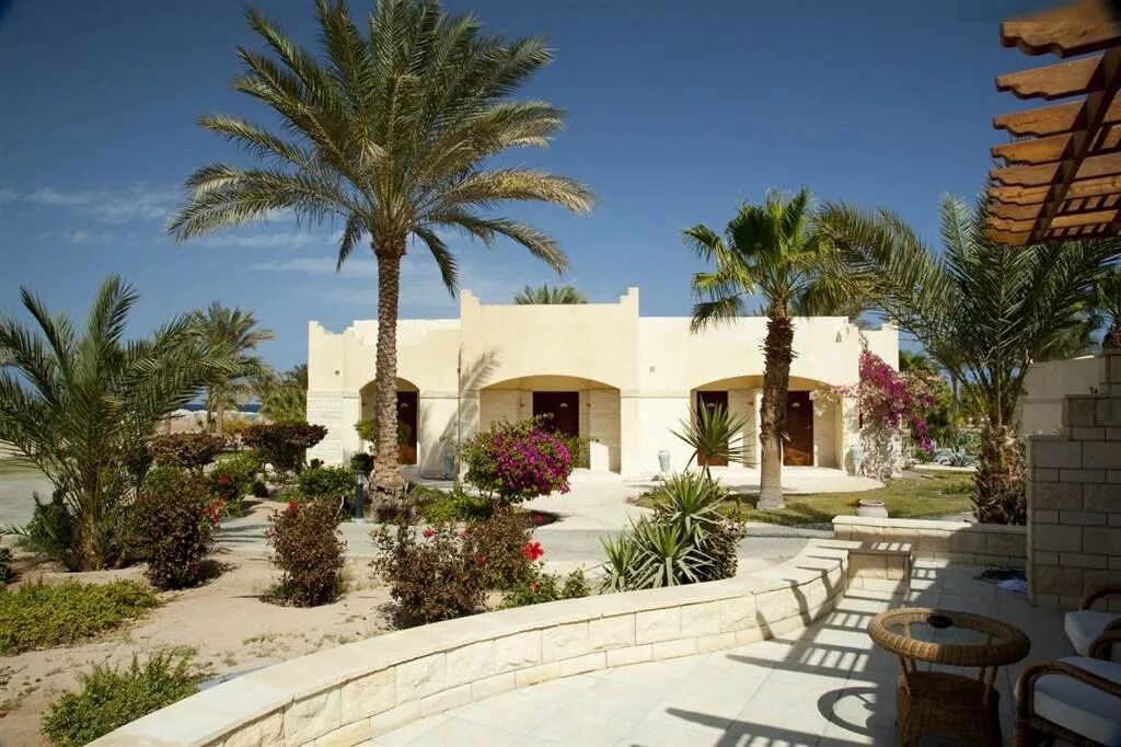 Coral beach rotana. Coral Beach Hotel Hurghada Египет Хургада. Coral Beach Resort 4 Хургада. Хургада Корал Бич ротана Резорт 4. Корал Бич отель Хургада.
